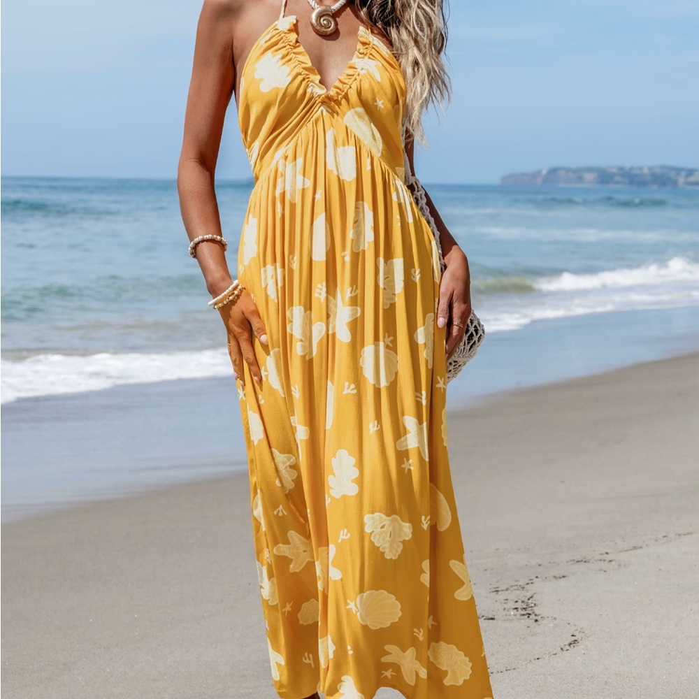 Cupshe Yellow Seashell Maxi Dress Women’s S Plunging V Neck Halter Tie Open Back